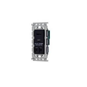 4個　パナソニック　埋込USBコンセント　WN1485H 未使用品 Panasonic（パナソニック） WN1485H 埋込 充電用 USBコンセント 1