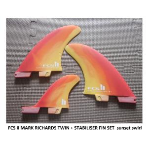 送料無料SALE△FCS MR-TFX PC CARBON TWIN + STABILISER FINS