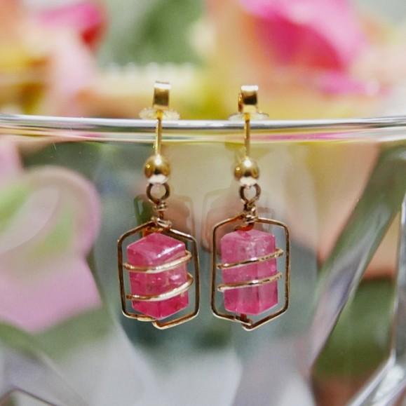 ピアス コロラド産インカローズ （8） ロードクロサイト　　　※ 天然石 パワーストーン