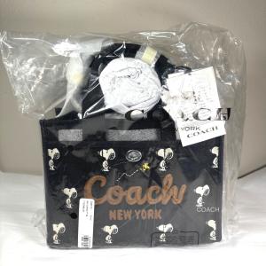 残り一点 COACH X PEANUTS CBF70 コーチ カーゴ トート バッグ 26