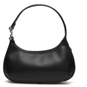 Noah(•ө•)♡【未使用品】COACH ブラック レザー ボディバッグ COACH（コーチ） セール アメリカ限定品モデル COACH CR970 ベラ