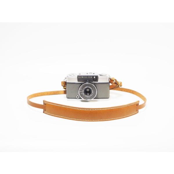 カメラストラップ　デジカメ　コンパクトカメラ用　日本製オイルヌメ革使用　キャメル系ブラウン