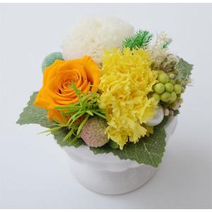 （送料無料） 陶器入り プリザーブドフラワー 御仏壇用お供え花（橙） E9102-78｜cocoarune