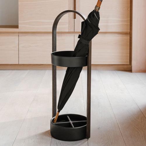 umbra ハブ アンブレラスタンド ブラック/ウォルナット