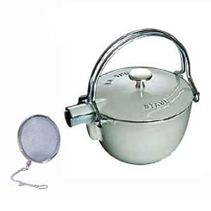 Staub（ストウブ） ラウンド ティーポット 丸型 やかん ケトル バジル