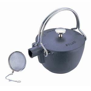 Staub（ストウブ） ラウンド ティーポット 丸型 やかん ケトル バジル