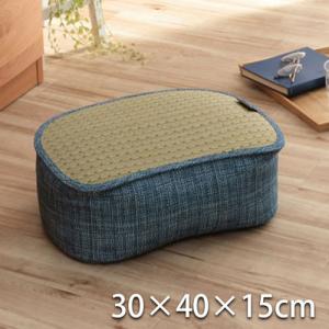 メーカー直送 イケヒコ クッション くつろぎ リラックス スマホ い草 抗菌防臭 消臭 シンプル 小林製薬コバガード使用 約30×40×15cm ブルー