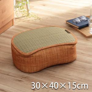 メーカー直送 イケヒコ クッション くつろぎ リラックス スマホ い草 抗菌防臭 消臭 シンプル 小林製薬コバガード使用 約30×40×15cm オレンジ