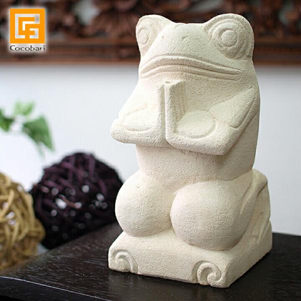 カエルの石像(お祈り)(S)  置物 オブジェ 石 玄関 縁起物 おしゃれ かわいい グッズ 小物 ...