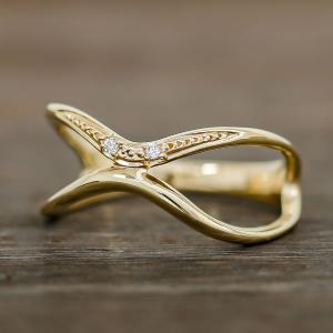 K18 18金 リング 指輪 17号 1.84g デザイン イニシャル入り