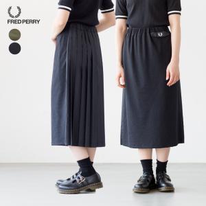 FRED PERRY プリーツスカート ひざ丈 サイドポケット付き FRED PERRY フレッドペリー フラップ ポケット タイト スカート