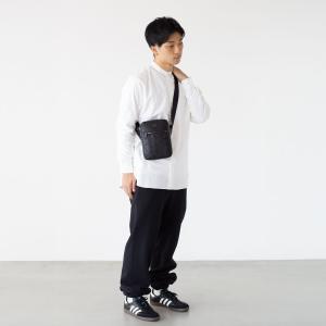 ラコステ モノグラム ショルダーバッグ LAC...の詳細画像1