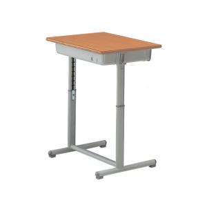 学校の机★美品★特号173ｃｍ～　KOKUYO【SSD-1SF2N】 KOKUYO（コクヨ） 生徒用デスク 特号（身長：173cm以上） 幅600×奥行