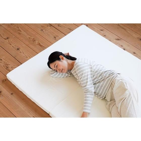 【メーカー直送】萩原 バランスマットレス 3ツ折 5cm厚 腰部かため セミダブル【代引不可】セミダ...