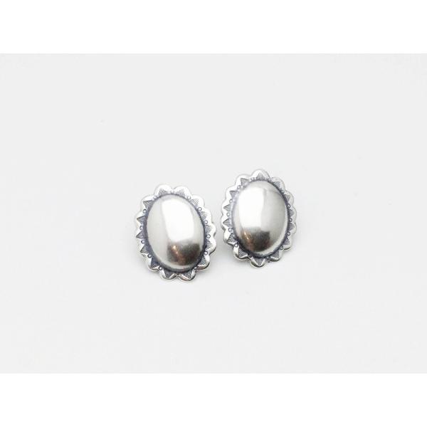 コンチョ　スタッズピアス