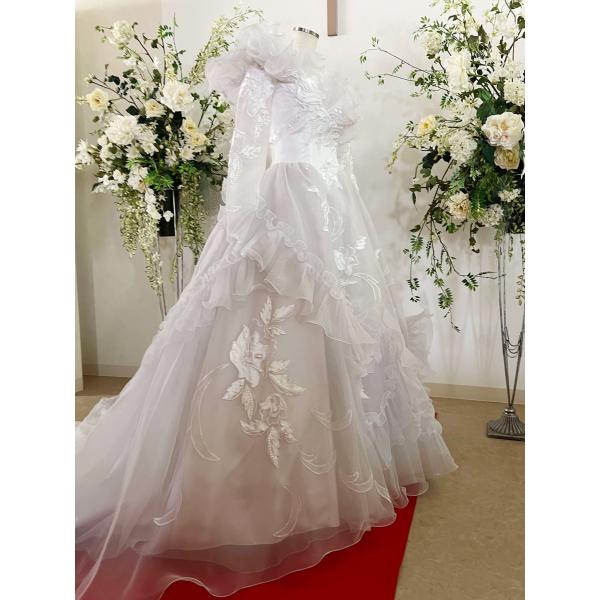 貸衣裳処分品 ウェデイングドレス7t アシンメトリーステファノリッチ