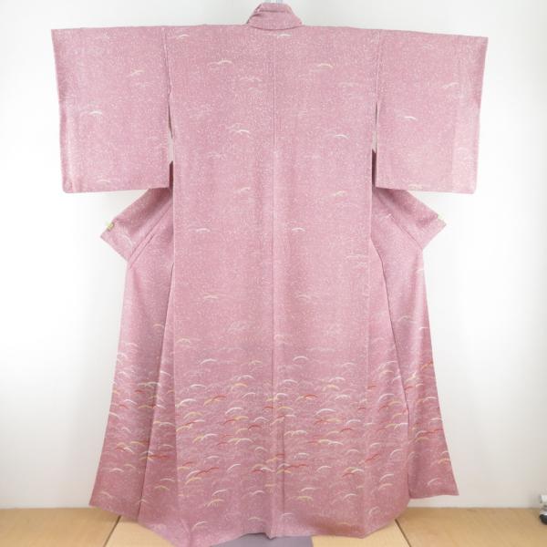 付下げ小紋 たたきに芝草文様 袷 広衿 桃色 正絹 仕立て上がり 紋なし カジュアル着物 身丈154...