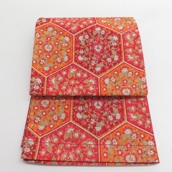 袋帯 亀甲に更紗文様 絹 全通柄 橙色 カジュアル 未仕立て品 着物帯 長さ420cm