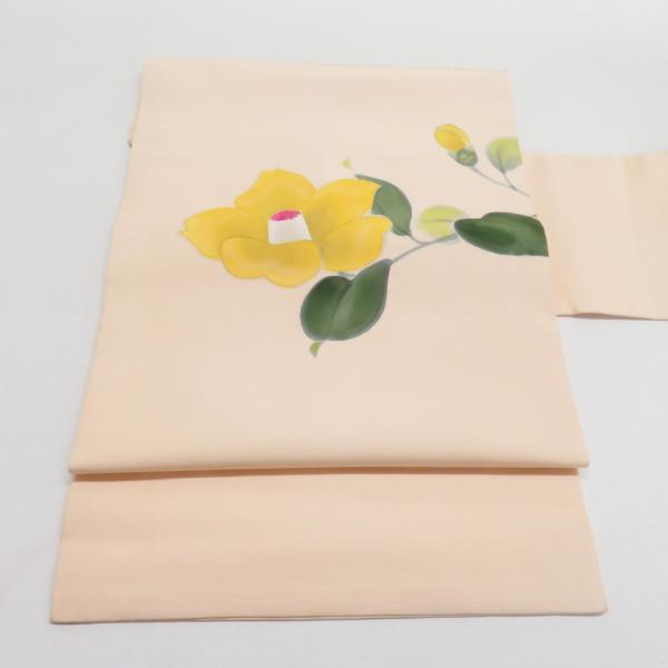 名古屋帯 正絹 塩瀬 椿文様 お太鼓柄 九寸帯 ベージュ カジュアル 仕立て上がり 着物帯 長さ37...