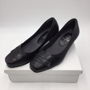 パンプス 婦人靴.net Mio comfort 甲高 5E 巻帯デザインパンプス 25.0cm up60 ブラック 美品｜cocoroad