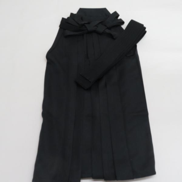 袴 弓道用 馬乗り袴 無地 黒 紐下87cm ポリエステル 弓道用木綿製黒帯付き