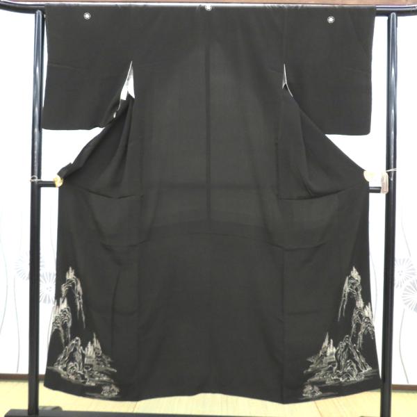 アンティーク 黒留袖 正絹 両褄柄 風景文様 袷 広衿 紋入 レトロ 大正ロマン 昔着物 リメイク ...