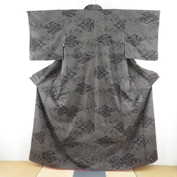 紬 着物 大島紬 稲妻に花模様 茶色ｘ黒色ｘ薄青色 袷 広衿 正絹 仕立て上がり着物 身丈158cm