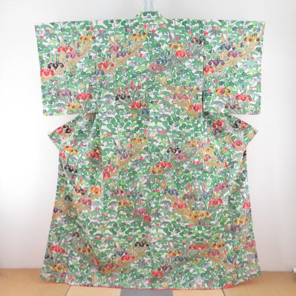 小紋 型染め 竹に菖蒲模様 ベージュｘ緑ｘ黄色ｘ多色 正絹 広衿 仕立て上がり着物 身丈161cm