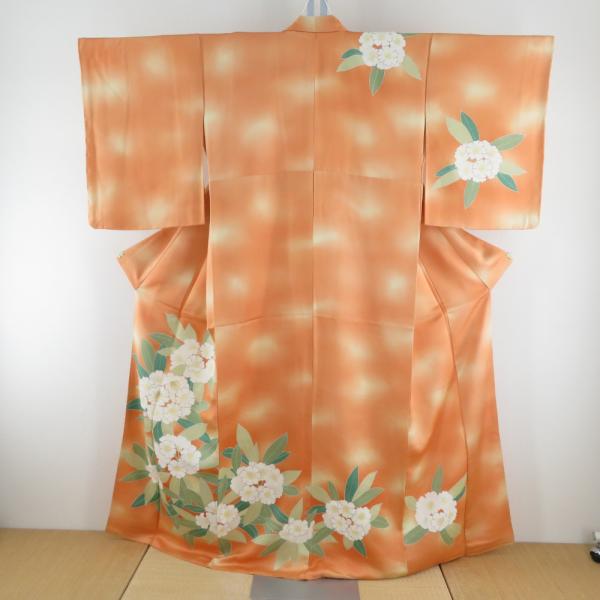 付下げ 袷 オレンジ色ｘ緑色ｘ白色 ぼかし染め 花紋様 刺繍入り 広衿 正絹 仕立て上がり着物 身丈...