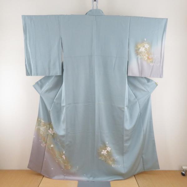 訪問着 スモーキーブルーｘ薄紫色ｘ白色ｘ薄緑色 ぼかし 箔入り 花紋様 広衿 正絹 仕立て上がり着物...