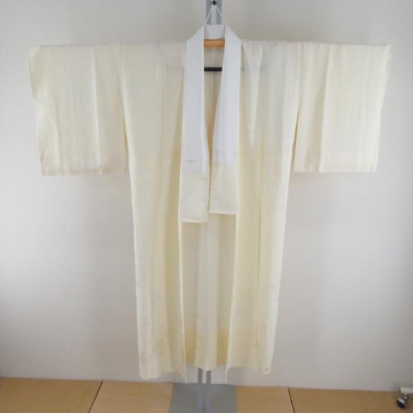 襦袢 長襦袢 白系 フォーマル向け クリーム色 地紋入り 花模様 衣文抜き付き 正絹 半衿付き 広衿...