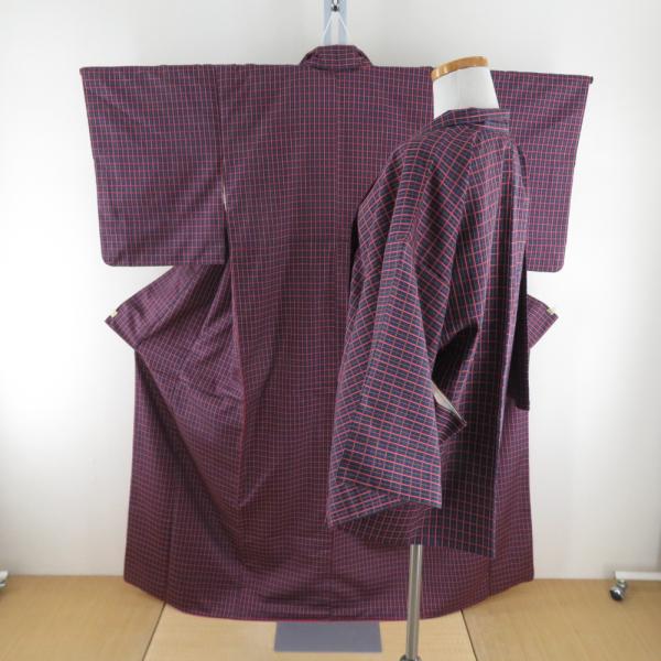 紬 着物 アンサンブル 羽織付 格子模様 袷 広衿 紺色ｘ赤色 正絹 カジュアル 仕立て上がり 身丈...