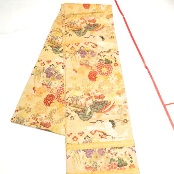 丸帯 アンティーク帯 昔丸帯 絹 ベージュ×多色 風景・飛鶴文様 全通柄 昔帯 レトロモダン 明治・...
