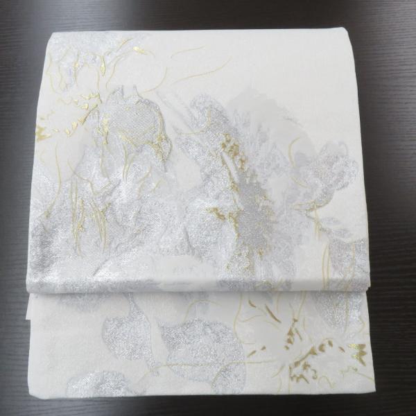 袋帯 振袖用  ホワイト×シルバー×ゴールド メタリック調糸 花 白 六通柄 ポリエステル フォーマ...