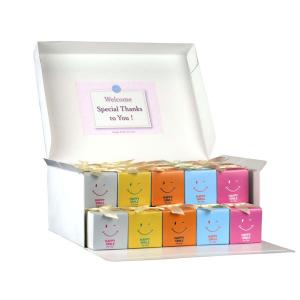 プチギフト お菓子 ハッピースマイリー グルメBox  【Hazuwell】卒業 卒園 退職 ...