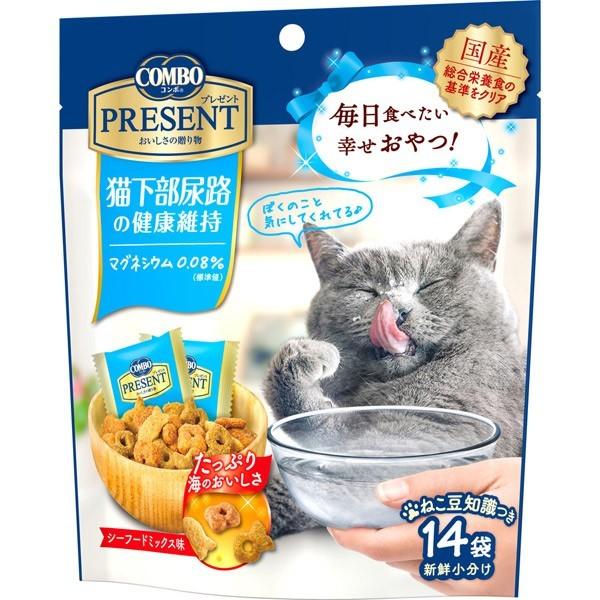 日本ペットフード:コンボ プレゼント キャット おやつ 猫下部尿路の健康維持 42g 4902112...