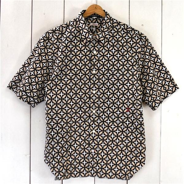 ドレステリア DRESSTERIOR コットン100％ 半袖シャツ S ベージュベース 幾何学模様 ...