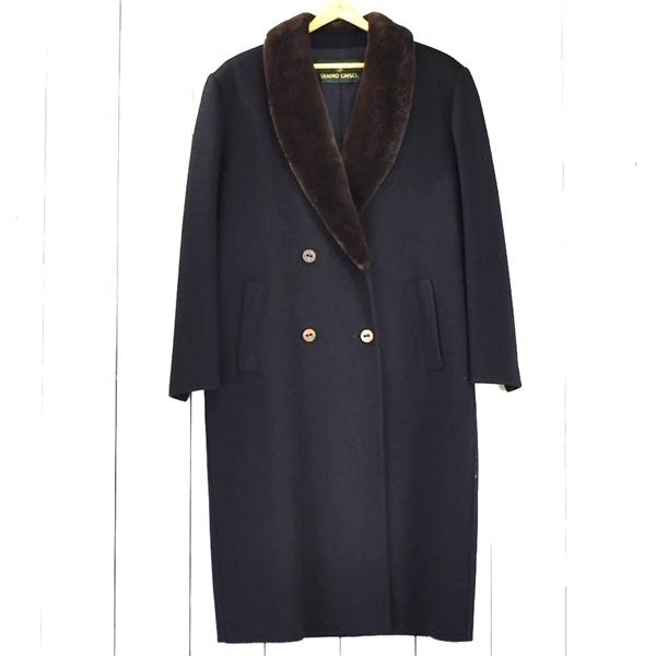 レディース）タニノクリスチー TANINO CRISCI カシミヤ100％ 襟元ファー 4つボタンダ...