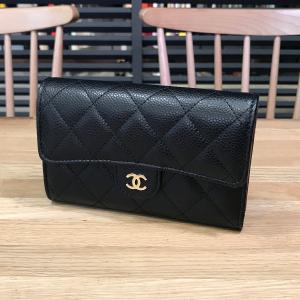 CHANEL（シャネル） 【新品同様】シャネル マトラッセ ラウンド