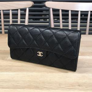 CHANEL（シャネル） 2つ折り長財布 クラシック ロング フラップ