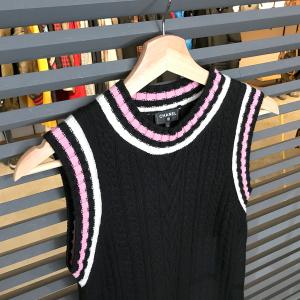 【超美品】シャネル 23SS ノースリーブ チ...の詳細画像2