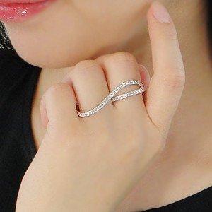 ダイヤモンド 指輪 ツイン リング 0.7ct 2本指 連結 変形 ダイヤモンド 指輪 ツイン リング 0.7ct 2本指 連結 変形
