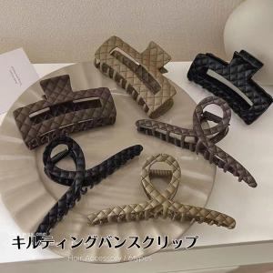 PRADA（プラダ） ヘアクリップ 1IF087 2BA6 レディース メタル 三角