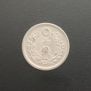 日本銀貨　旭日竜50銭小型銀貨　明治4年　大竜 imgrc0094899092.jpg