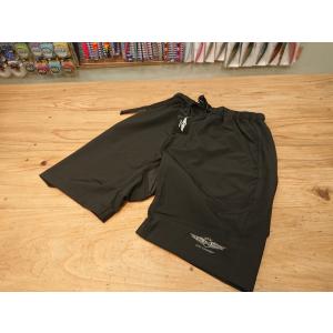 MCワークス　プロテクトハーフパンツライト