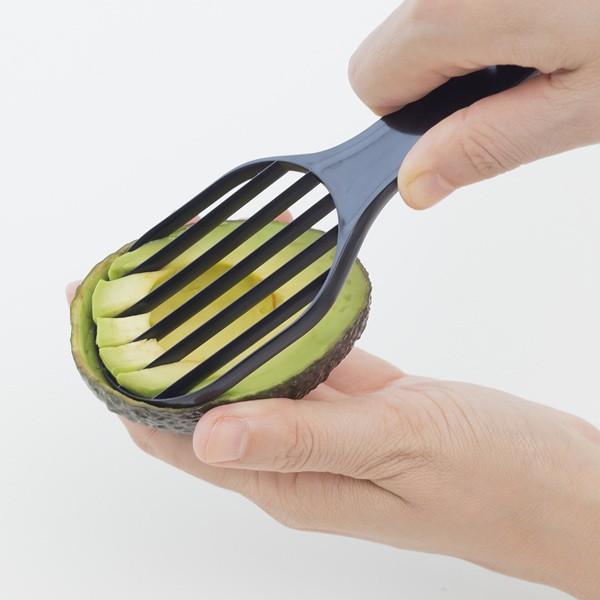 スライサー oui monsieur アボカドスライサー 日本製 （ アボカドカッター アボカド用 ...