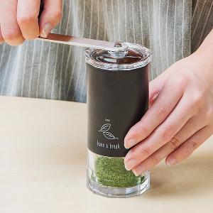 お茶ミル pure 手動 セラミック ステンレス （ ミル お茶 日本茶 茶葉 お茶挽き器 手挽き 粉末 セラミック刃 ）｜colorfulbox