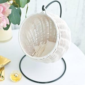 ラタン製ハンギングバスケット