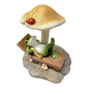 コポー キノコ傘の下でくつろぐトノくん カエル ...の商品画像