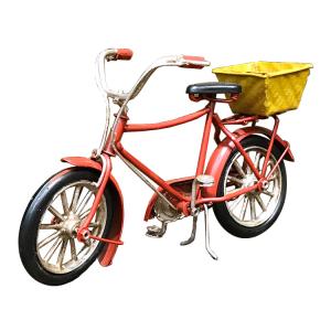 ブリキオブジェ グッドオールド 「バスケットサイクル」（レッド） 高さ9.5×長さ16×奥行き7cm 1910D-1995 インテ｜colour